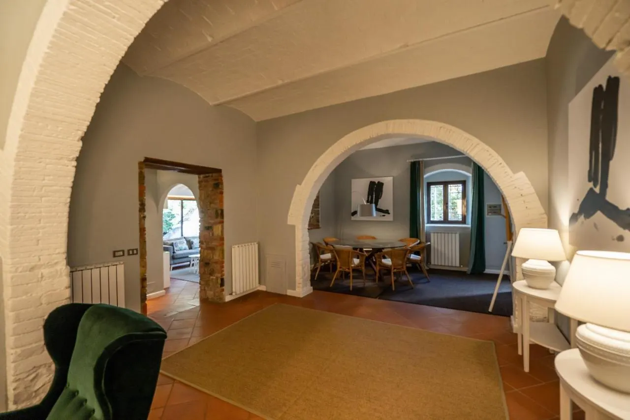 Aparthotel Villa Assolata Bucine Italy