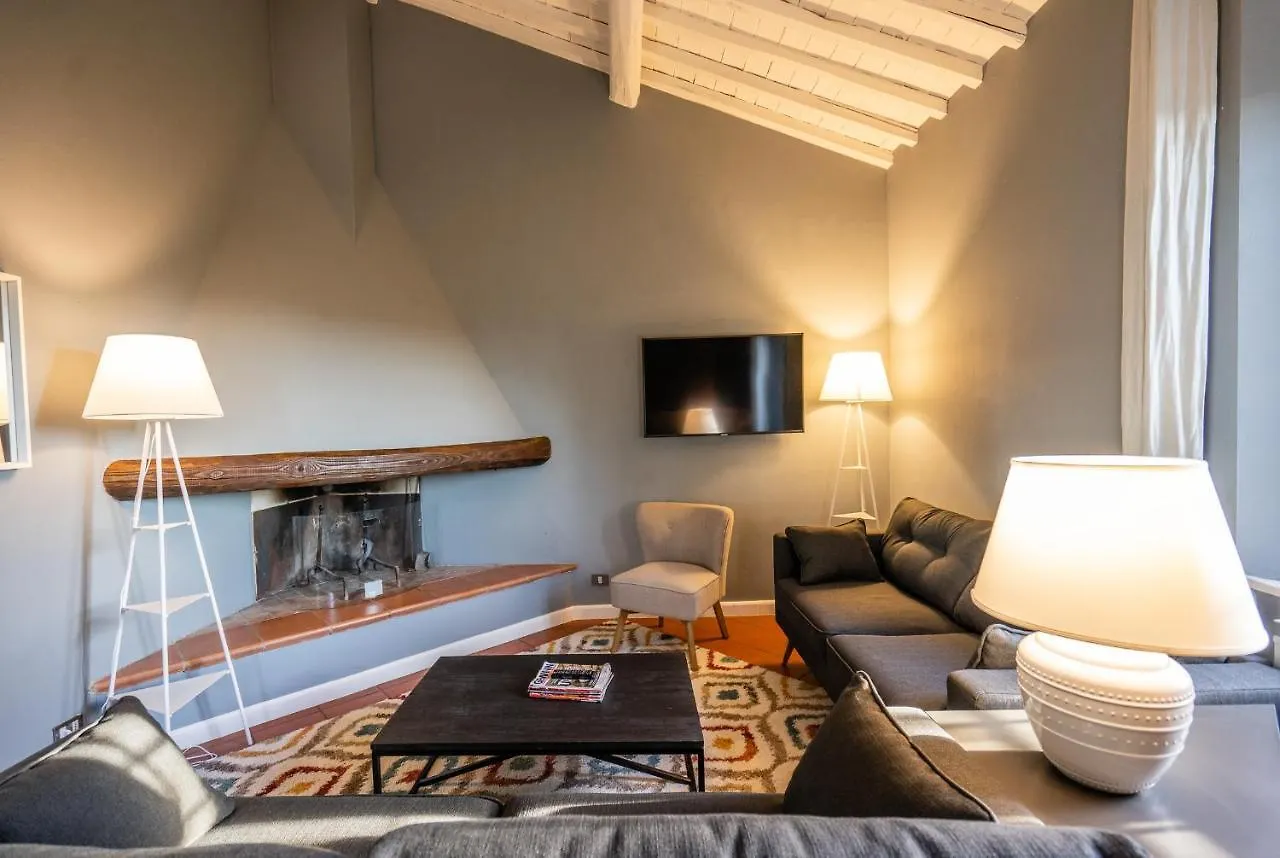 Villa Assolata Bucine Aparthotel
